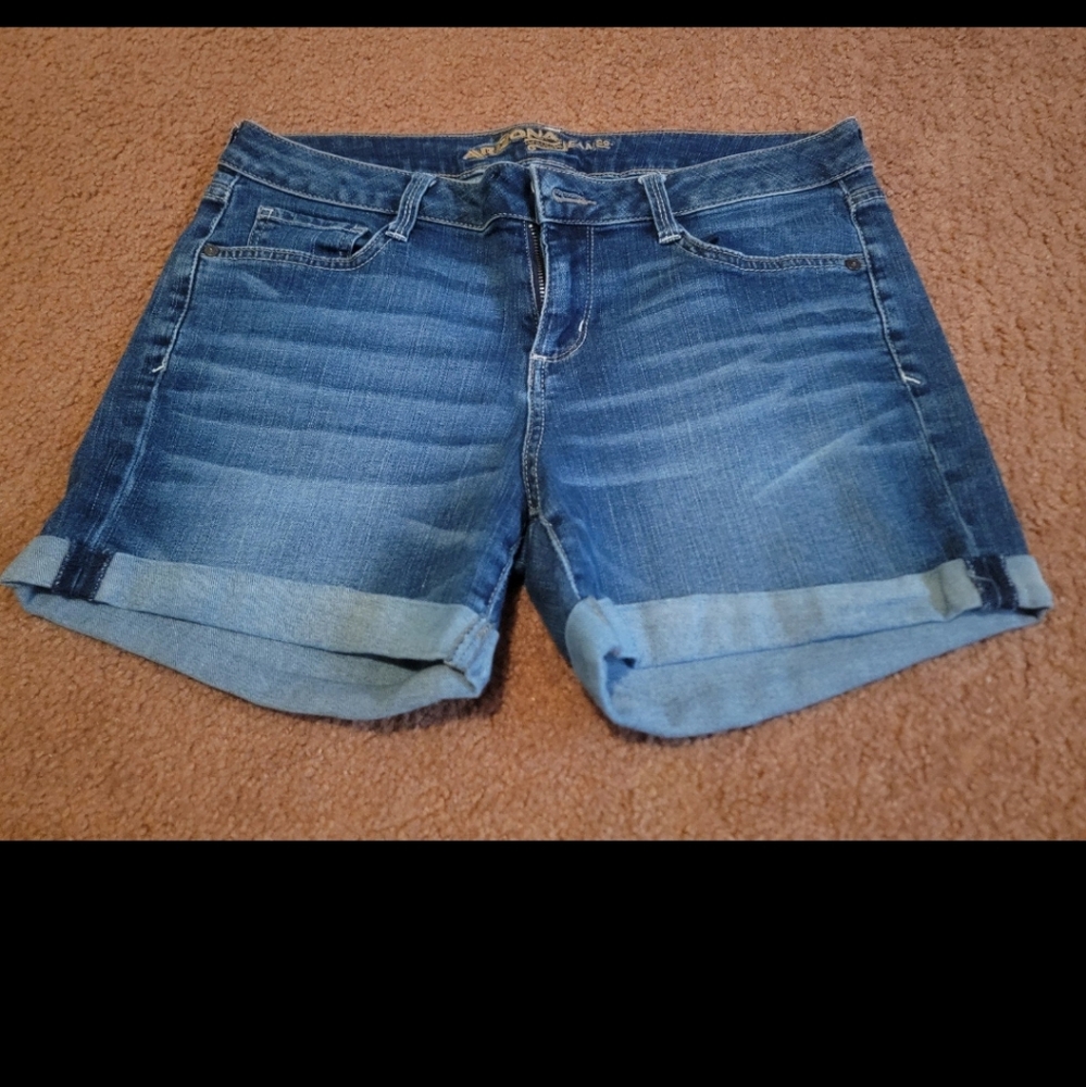 Arizona shorts